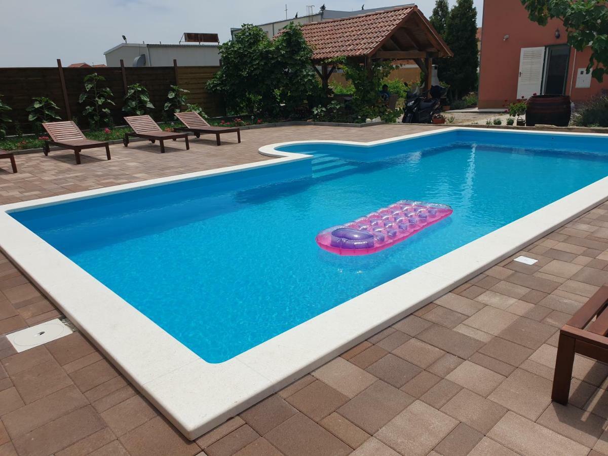 Apartment Smilje Šibenik Exterior foto